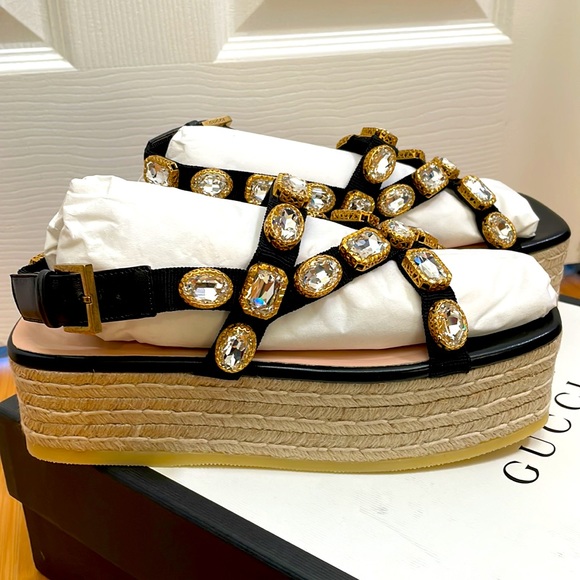 Gucci Crystal Sandals - Picture 3 of 12